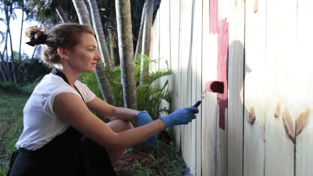 Step-by-Step Guide to Fence Painting and Maintenance